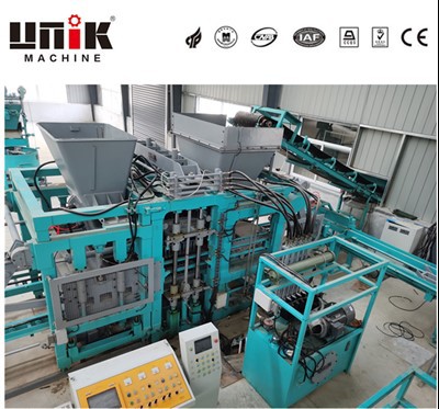 W pełni automatyczna maszyna do produkcji bloków cementowych